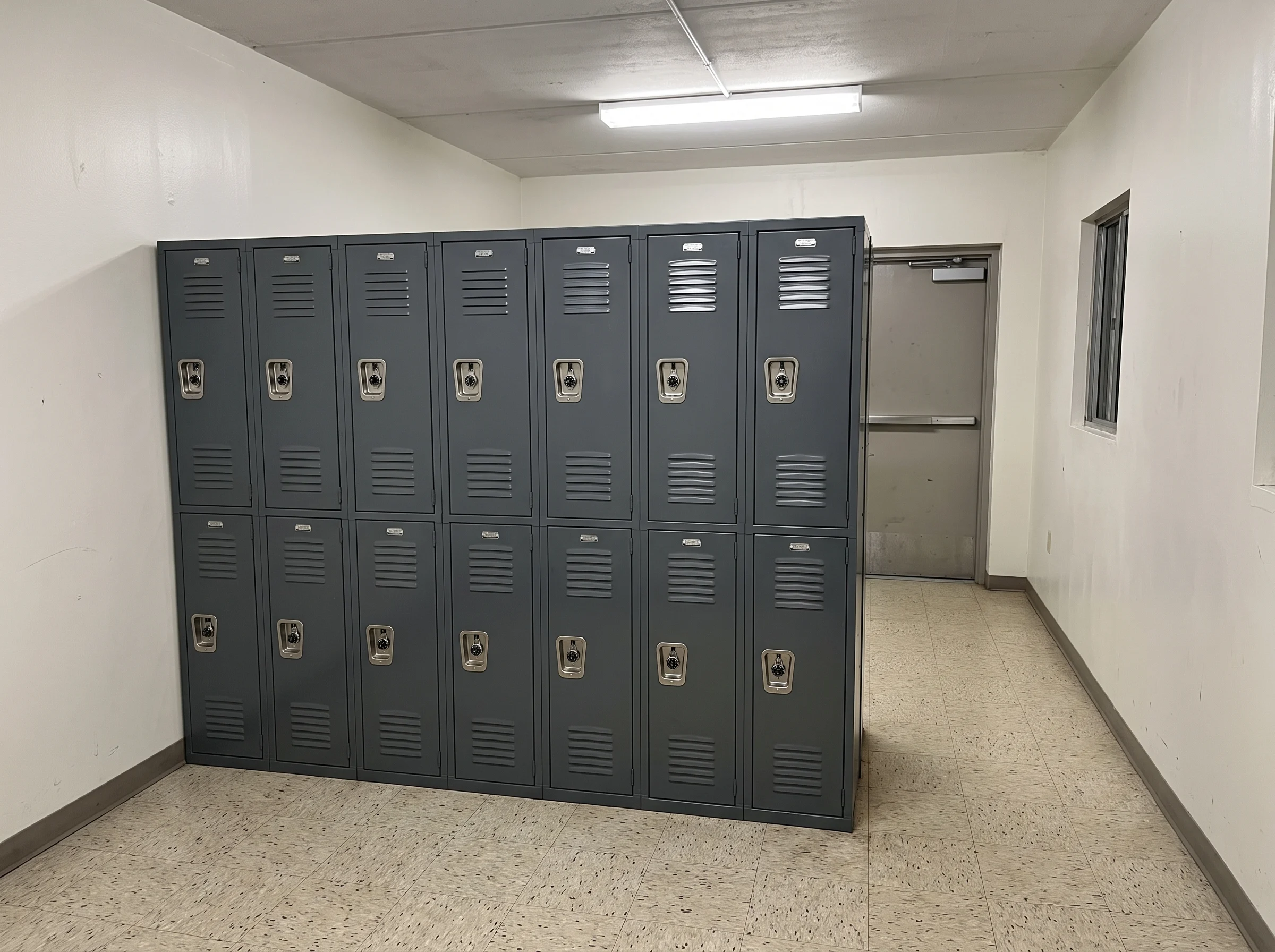 multi door steel lockers worker housing UAE bulk configuration