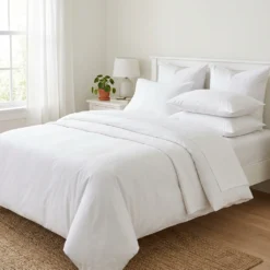 Pillows & Bed Sheets for Staff Accommodation UAE